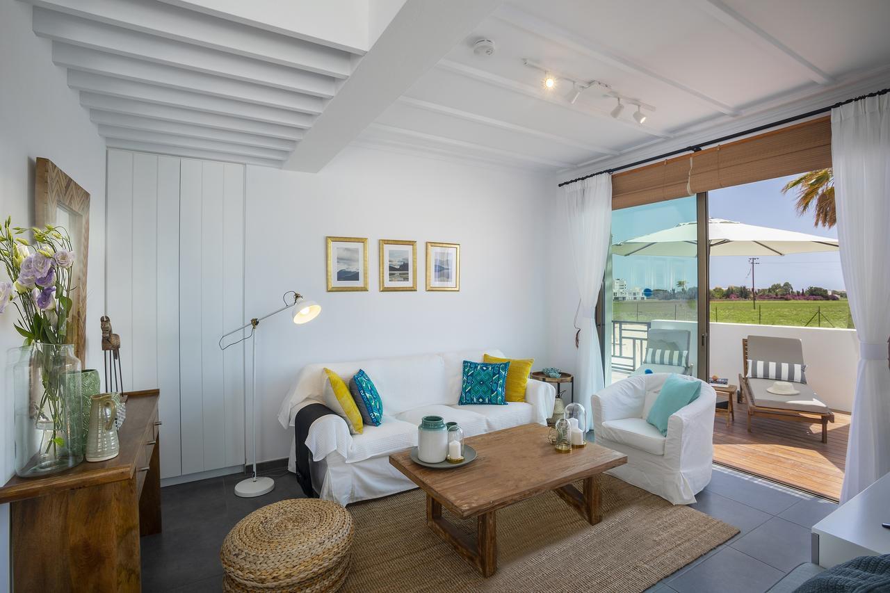 פרוטאראס Chris Le Mare Luxury Villa מראה חיצוני תמונה