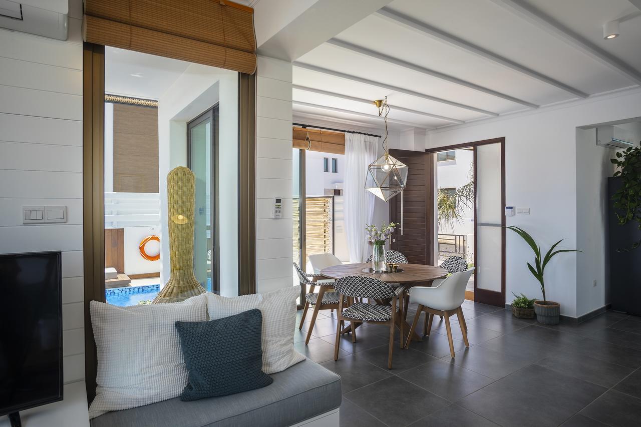 פרוטאראס Chris Le Mare Luxury Villa מראה חיצוני תמונה
